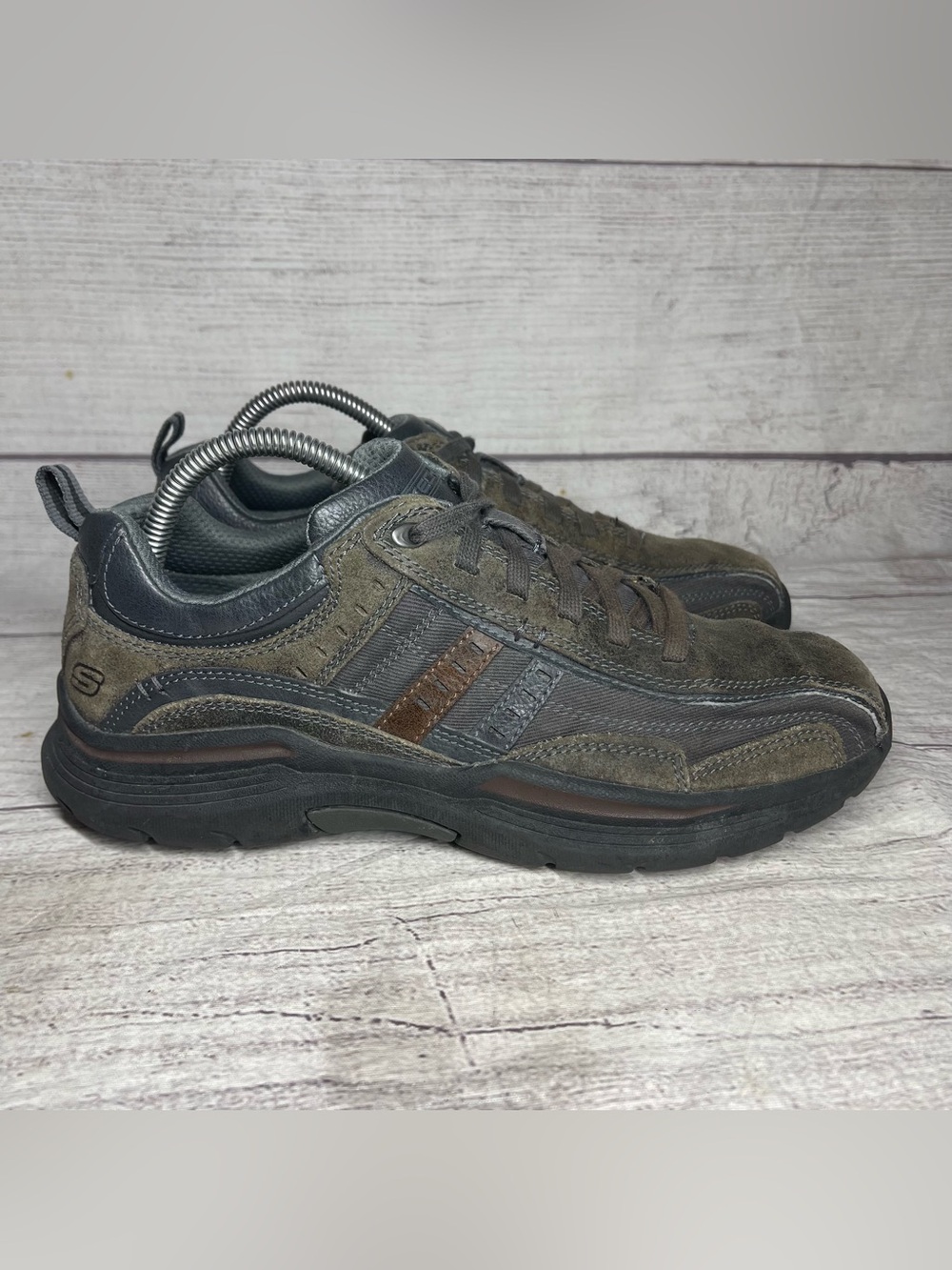 Skechers Men's 8 Brown Relaxed Fit Manden Casual Lace Up Shoes